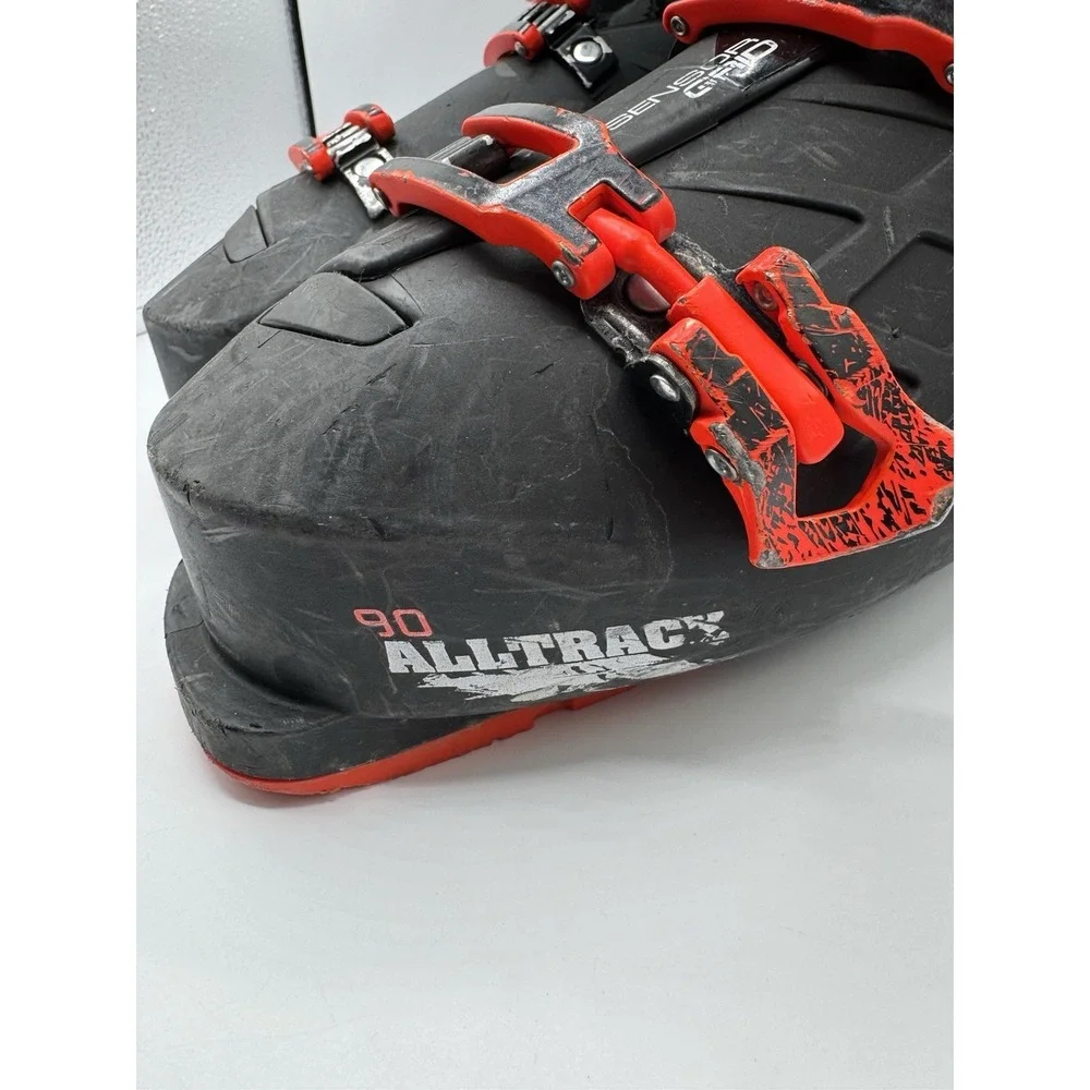 Rossignol 90 All Track Ski Boots Sensor Grip Black Red Mondo Size 27.5 Hike